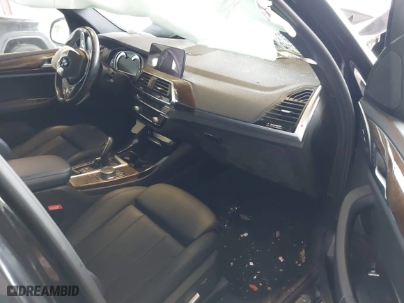 2018 BMW X3 xDrive30i with VIN 5UXTR9C58JLC76989, listed as a IAAI auction lot 41852158 with 76,202 mi miles. Bid and sale history available at carsss.com. Image 5.