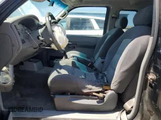 2003 Ford Explorer Sport XLS с VIN 1FMZU70E83UB65738, выставлен на аукционе Copart как лот 57590715 с пробегом 176 678 миль миль и Чистый • Clean title. История ставок и продаж доступна на DreamBid. Изображение 7.
