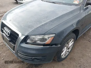 2010 Audi Q5 Premium Plus with VIN WA1LKAFP0AA089883, listed as a IAAI auction lot 41014444 with Not provided miles and . Bid and sale history available at DreamBid. Image 6.