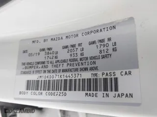 2019 Mazda CX-3 Grand Touring with VIN JM1DKDD71K1445371, listed as a IAAI auction lot 41479778 with 81,518 mi miles. Bid and sale history available at carsss.com. Image 9.