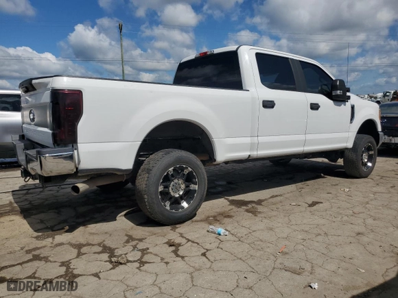 2017 Ford Super Duty F-250 SRW Lariat with VIN 1FT7W2B60HEB88575, listed as a Copart auction lot 62494264 with 171,006 mi miles and Clean Title. Bid and sale history available at carsss.com. Image 3.