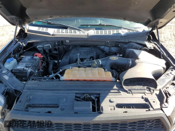 2015 Ford F-150 XLT with VIN 1FTEX1EP4FFC85563, listed as a Copart auction lot 45229125 with 77,748 mi miles and Clean Title. Bid and sale history available at carsss.com. Image 12.