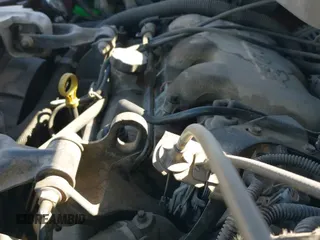 1999 Chevrolet Venture z VIN 1GNDX03E8XD189639, wystawiony jako IAAI lot #41654509 z przebiegiem 214 318 mil mil oraz . Historia ofert i sprzedaży dostępna na DreamBid. Obrazek 12.