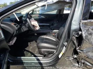 2016 Lincoln MKZ с VIN 3LN6L2G95GR606837, выставлен на аукционе Copart как лот 57356815 с пробегом 67 898 миль миль и Списание • Salvage title. История ставок и продаж доступна на DreamBid. Изображение 7.