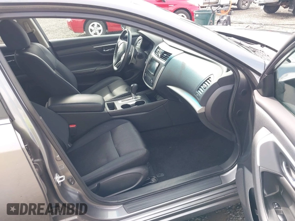 2016 Nissan Altima SR with VIN 1N4AL3AP2GC181013, listed as a IAAI auction lot 41896713 with 113,175 mi miles and . Bid and sale history available at carsss.com. Image 5.