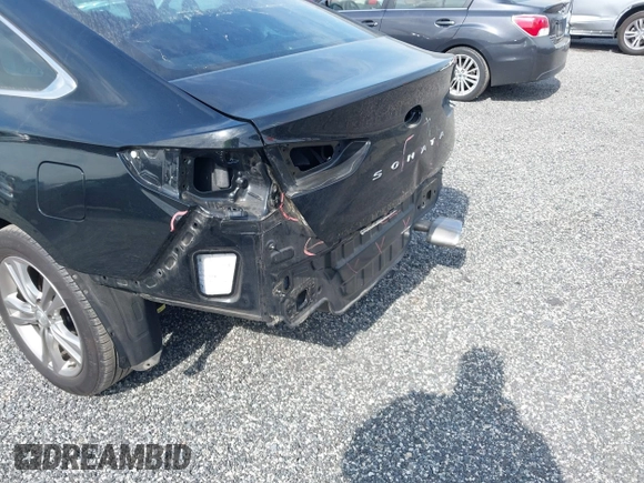2019 Hyundai Sonata SEL with VIN 5NPE34AF8KH739419, listed as a IAAI auction lot 42125603 with 123,540 mi miles and . Bid and sale history available at DreamBid. Image 6.