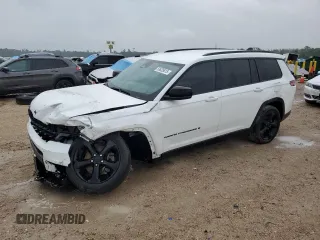 2022 Jeep Grand Cherokee Limited z VIN 1C4RJJBG5N8582111, wystawiony jako Copart lot #53625815 z przebiegiem 27 086 mil mil oraz Nie do naprawy • Non repairable. Historia ofert i sprzedaży dostępna na DreamBid. Obrazek 1.