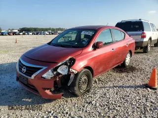2018 Nissan Versa S Plus with VIN 3N1CN7AP5JL884673, listed as a Copart auction lot 84257664 with 84,784 mi miles and Salvage Title. Bid and sale history available at carsss.com. Image 1.