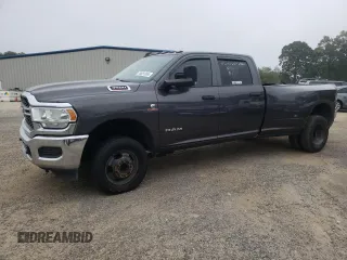2019 Ram 3500 Tradesman with VIN 3C63RRGL5KG648415, listed as a Copart auction lot 70651854 with 0 mi miles and Salvage Title. Bid and sale history available at carsss.com. Image 1.