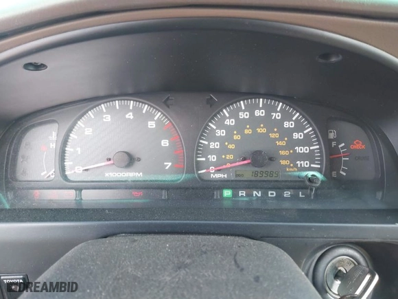 2002 Toyota 4Runner SR5 with VIN JT3GN86R320251882, listed as a IAAI auction lot 41934287 with 189,989 mi miles. Bid and sale history available at carsss.com. Image 7.