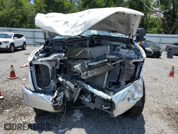 2022 Ford F-250 XL z VIN 1FT7W2B62NEG39923, wystawiony jako Copart lot #62385135 z przebiegiem Nie podano mil oraz Szkoda całkowita • Salvage title. Historia ofert i sprzedaży dostępna na DreamBid. Obrazek 5.
