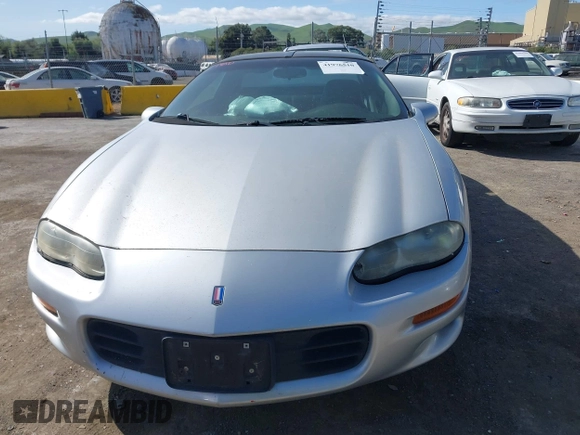 2002 Chevrolet Camaro Z28 z VIN 2G1FP22G722167574, wystawiony jako IAAI lot #41976510 z przebiegiem 114 863 mil mil oraz . Historia ofert i sprzedaży dostępna na DreamBid. Obrazek 12.