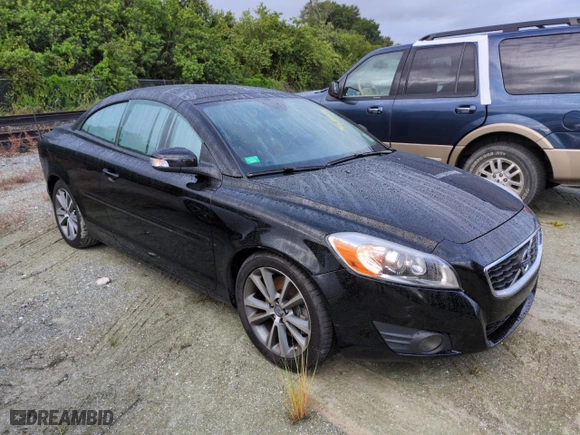 2012 Volvo C70 T5 with VIN YV1672MC4CJ130748, listed as a Copart auction lot 74681254 with 44,060 mi miles and Non Repairable. Bid and sale history available at carsss.com. Image 4.