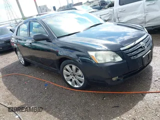 2007 Toyota Avalon XL z VIN 4T1BK36B87U184714, wystawiony jako IAAI lot #42243997 z przebiegiem 165 691 mil mil oraz . Historia ofert i sprzedaży dostępna na DreamBid. Obrazek 1.