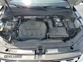 2018 Volkswagen Tiguan SEL z VIN 3VV2B7AX7JM126444, wystawiony jako Copart lot #61574485 z przebiegiem 86 720 mil mil oraz Szkoda całkowita • Salvage title. Historia ofert i sprzedaży dostępna na DreamBid. Obrazek 12.