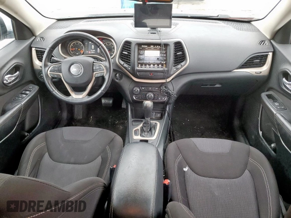 2015 Jeep Cherokee Latitude with VIN 1C4PJLCB8FW712725, listed as a Copart auction lot 55433225 with 85,321 mi miles and Clean Title. Bid and sale history available at carsss.com. Image 8.