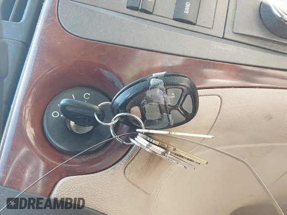2007 Saturn Aura XE z VIN 1G8ZS57N67F191196, wystawiony jako IAAI lot #42050300 z przebiegiem Nie podano mil oraz . Historia ofert i sprzedaży dostępna na DreamBid. Obrazek 11.