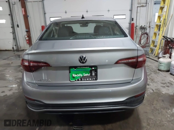 2024 Volkswagen Jetta S with VIN 3VW5M7BU4RM010489, listed as a IAAI auction lot 37960339 with 5,107 mi miles and . Bid and sale history available at DreamBid. Image 16.