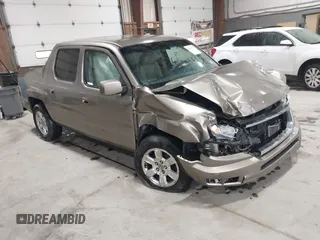 2011 Honda Ridgeline RTS with VIN 5FPYK1F4XBB008020, listed as a IAAI auction lot 41817310 with 227,803 mi miles. Bid and sale history available at carsss.com. Image 1.