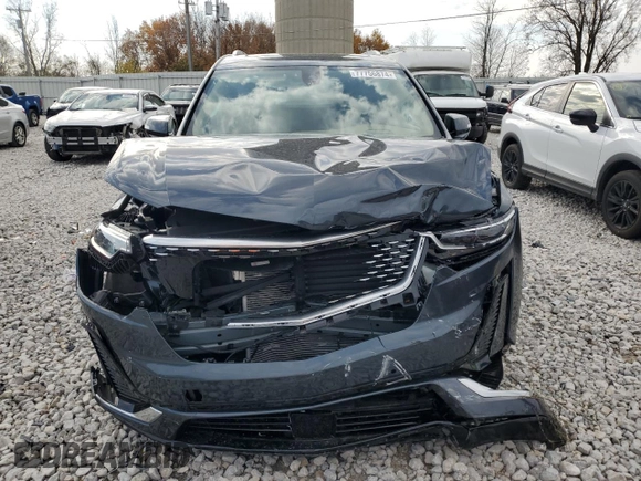 2021 Cadillac XT6 Premium Luxury with VIN 1GYKPFRS8MZ132642, listed as a Copart auction lot 77756874 with 33,415 mi miles and Non repairable. Bid and sale history available at DreamBid. Image 5.