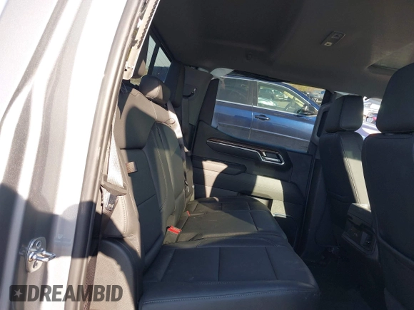 2025 Chevrolet Silverado 1500 LT Trail Boss with VIN 3GCUKFED7SG169683, listed as a IAAI auction lot 42070492 with 3,800 mi miles and . Bid and sale history available at DreamBid. Image 8.