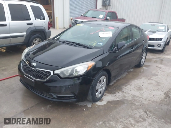 2015 Kia Forte LX with VIN KNAFK4A6XF5429220, listed as a IAAI auction lot 42001696 with 89,548 mi miles. Bid and sale history available at carsss.com. Image 2.