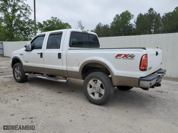 2006 Ford Super Duty F-250 XL with VIN 1FTSW21P76ED61655, listed as a Copart auction lot 51114345 with 367,855 mi miles and Salvage Title. Bid and sale history available at carsss.com. Image 2.