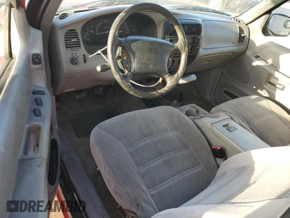 1999 Ford Explorer Sport with VIN 1FMYU24X6XUA66819, listed as a Copart auction lot 76364994 with 194,018 mi miles and Non repairable. Bid and sale history available at DreamBid. Image 8.
