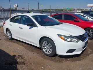 2016 Nissan Altima S z VIN 1N4AL3AP4GN365681, wystawiony jako IAAI lot #40505120 z przebiegiem 155 728 mil mil oraz . Historia ofert i sprzedaży dostępna na DreamBid. Obrazek 1.