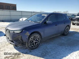 2023 BMW iX M60 with VIN WB533CF00PCM07995, listed as a Copart auction lot 46043845 with 0 mi miles and Salvage Title. Bid and sale history available at carsss.com. Image 1.
