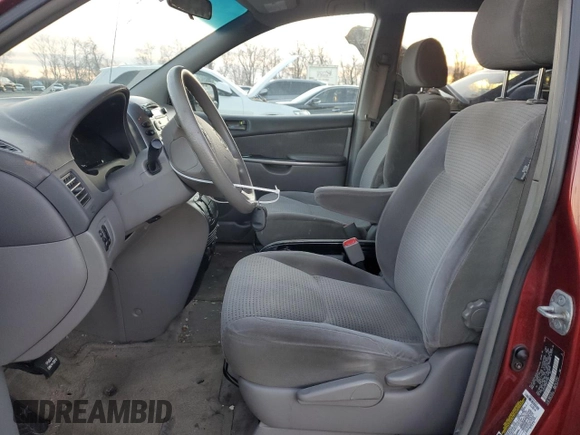 2006 Toyota Sienna CE с VIN 5TDZA23C86S471955, выставлен на аукционе Copart как лот 84844014 с пробегом 223 635 миль миль и Списание • Salvage title. История ставок и продаж доступна на DreamBid. Изображение 7.