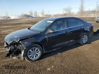 2013 Volkswagen Jetta Comfortline z VIN 3VWDL7AJ1DM423856, wystawiony jako Copart lot #48289795 z przebiegiem 240 599 mil mil oraz Szkoda całkowita • Salvage title. Historia ofert i sprzedaży dostępna na DreamBid. Obrazek 1.