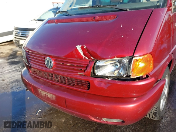 2003 Volkswagen EuroVan с VIN WV2KB47083H013778, выставлен на аукционе IAAI как лот 41537793 с пробегом 127 315 миль миль и . История ставок и продаж доступна на DreamBid. Изображение 6.