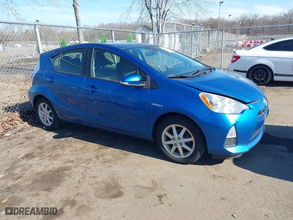 2014 Toyota Prius c One with VIN JTDKDTB30E1574346, listed as a IAAI auction lot 41756182 with 187,631 mi miles. Bid and sale history available at carsss.com. Image 1.