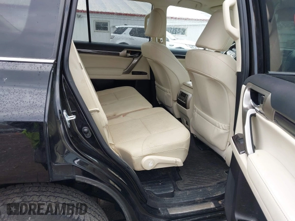 2021 Lexus GX 460 Premium z VIN JTJAM7BX2M5301192, wystawiony jako IAAI lot #41699361 z przebiegiem 115 677 mil mil oraz . Historia ofert i sprzedaży dostępna na DreamBid. Obrazek 8.