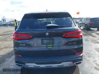 2019 BMW X5 xDrive40i with VIN 5UXCR6C55KLL51239, listed as a IAAI auction lot 41519315 with 49,943 mi miles. Bid and sale history available at carsss.com. Image 16.
