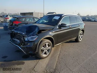 2020 Mercedes-Benz GLC with VIN W1N0G8DB8LF768664, listed as a IAAI auction lot 41306145 with 71,497 mi miles. Bid and sale history available at carsss.com. Image 17.