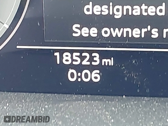 2022 Audi Q8 Premium Plus with VIN WA1EVBF18ND007050, listed as a IAAI auction lot 41863552 with 18,523 mi miles. Bid and sale history available at carsss.com. Image 15.