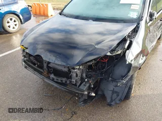 2010 Volkswagen Jetta SE z VIN 3VWTX7AJ9AM604277, wystawiony jako IAAI lot #41048631 z przebiegiem 103 246 mil mil oraz . Historia ofert i sprzedaży dostępna na DreamBid. Obrazek 6.
