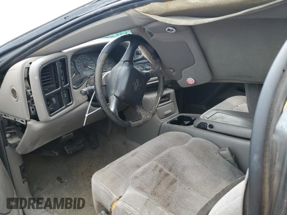 2000 Chevrolet Silverado 1500 LS with VIN 2GCEK19T8Y1171579, listed as a Copart auction lot 52135075 with 218,993 mi miles and Salvage Title. Bid and sale history available at carsss.com. Image 8.