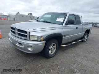 2001 Dodge Ram 1500 with VIN 3B7HC13Y21G785412, listed as a IAAI auction lot 41845813 with 222,246 mi miles. Bid and sale history available at carsss.com. Image 2.