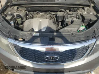 2011 Kia Sorento LX with VIN 5XYKT4A21BG067081, listed as a Copart auction lot 54592685 with 182,589 mi miles and Clean Title. Bid and sale history available at carsss.com. Image 11.