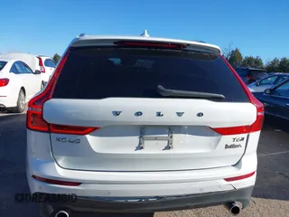 2018 Volvo XC60 Momentum with VIN YV4A22RK8J1004594, listed as a IAAI auction lot 41194134 with 82,771 mi miles and . Bid and sale history available at DreamBid. Image 16.