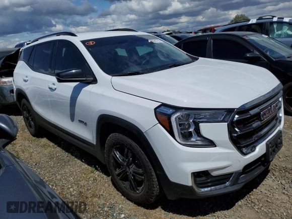 2024 GMC Terrain AT4 z VIN 3GKALYEG3RL120900, wystawiony jako Copart lot #55596795 z przebiegiem 55 119 mil mil oraz Szkoda całkowita • Salvage title. Historia ofert i sprzedaży dostępna na DreamBid. Obrazek 4.