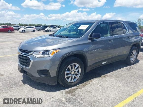 2018 Chevrolet Traverse LS z VIN 1GNEVFKW0JJ202173, wystawiony jako IAAI lot #42494931 z przebiegiem 85 209 mil mil oraz . Historia ofert i sprzedaży dostępna na DreamBid. Obrazek 2.