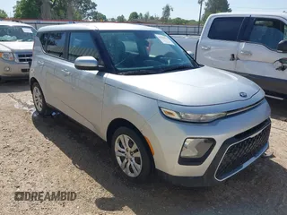 2020 Kia Soul LX with VIN KNDJ23AU4L7721807, listed as a IAAI auction lot 41998534 with 1 mi miles. Bid and sale history available at carsss.com. Image 1.