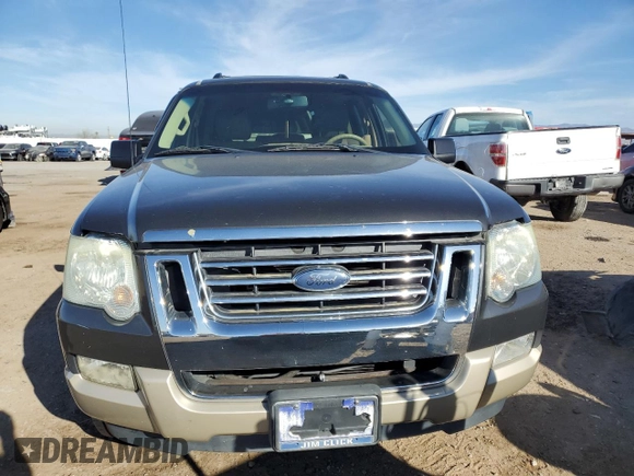 2007 Ford Explorer Eddie Bauer with VIN 1FMEU64877UA90923, listed as a Copart auction lot 85373294 with 140,493 mi miles and Clean title. Bid and sale history available at DreamBid. Image 5.