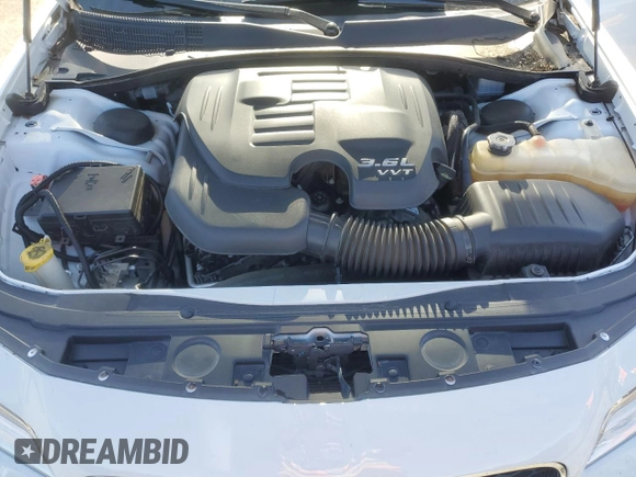 2019 Chrysler 300 Touring with VIN 2C3CCAAG7KH690614, listed as a Copart auction lot 49535535 with 37,809 mi miles and Salvage Title. Bid and sale history available at carsss.com. Image 11.
