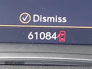 2020 Chevrolet Traverse LT Cloth z VIN 1GNERGKW3LJ151698, wystawiony jako IAAI lot #42016109 z przebiegiem 61 084 mil mil oraz . Historia ofert i sprzedaży dostępna na DreamBid. Obrazek 15.
