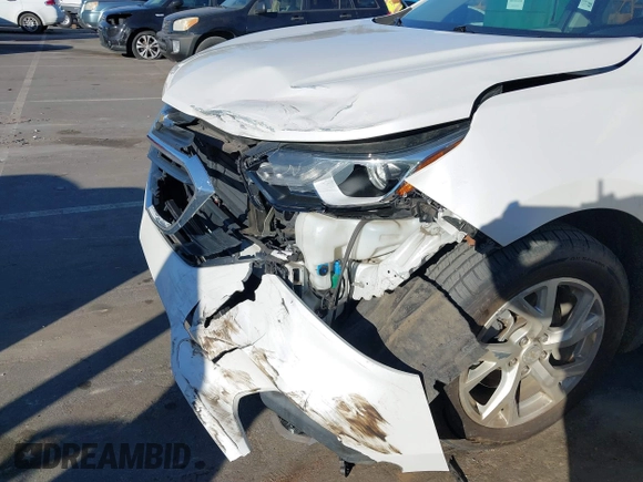 2020 Chevrolet Equinox LT with VIN 3GNAXLEX8LS610434, listed as a IAAI auction lot 41431481 with 101,832 mi miles. Bid and sale history available at carsss.com. Image 12.